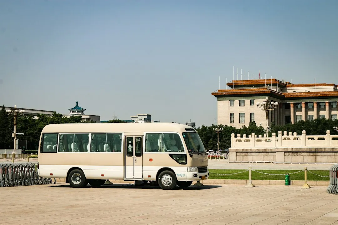 人力资源软件光盘与SaaS系统对比：中小企业适配性分析